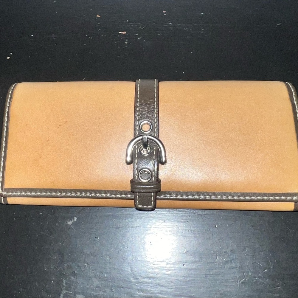Coach SoHo Tan Leather Wallet/Case with Buckle